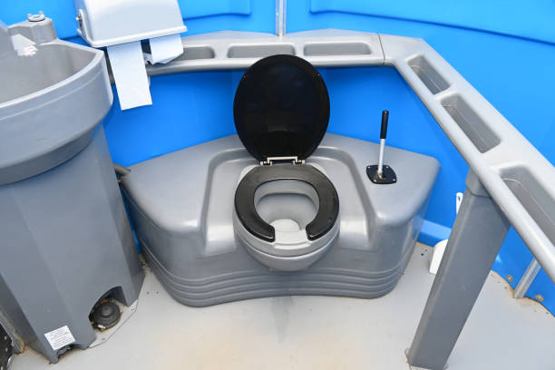 Best Emergency porta potty rental  in Ashland, OH